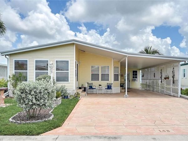 148 Seven Seas WAY , NAPLES, FL 34104