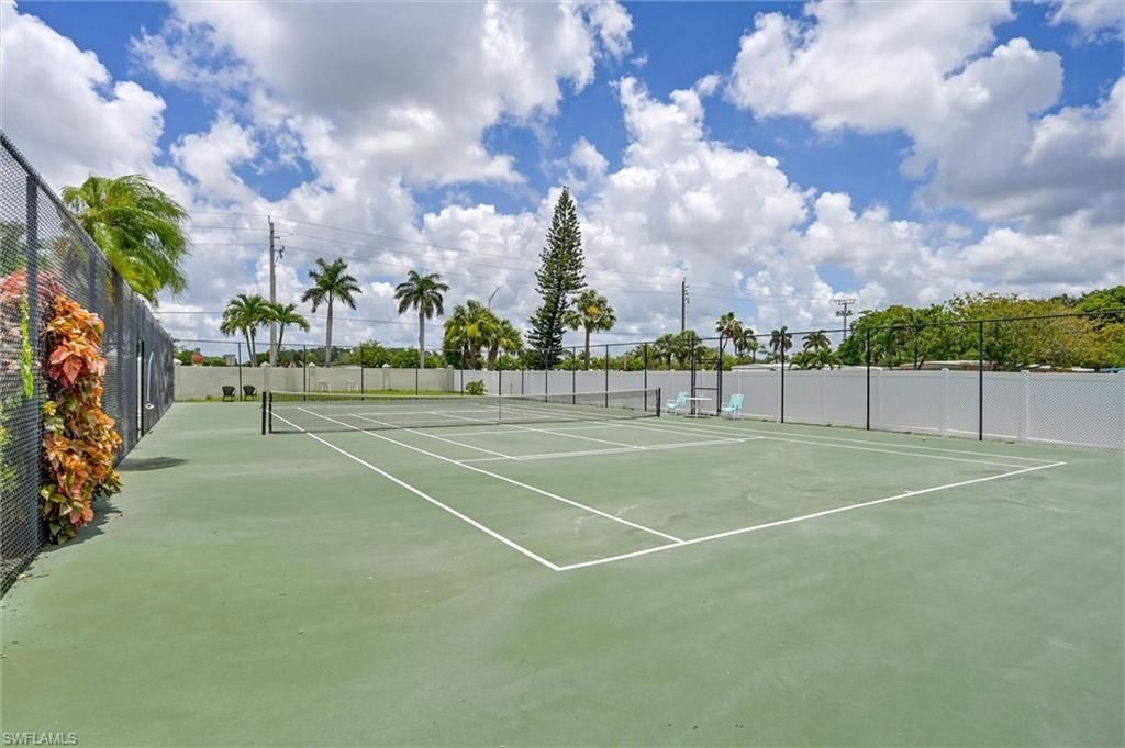 148 Seven Seas Way , Naples, FL 34104 Photo