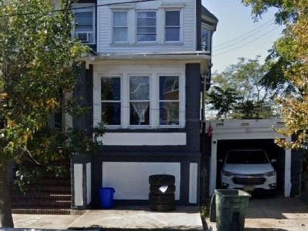 128 N Hartford Ave, Atlantic, NJ 08401