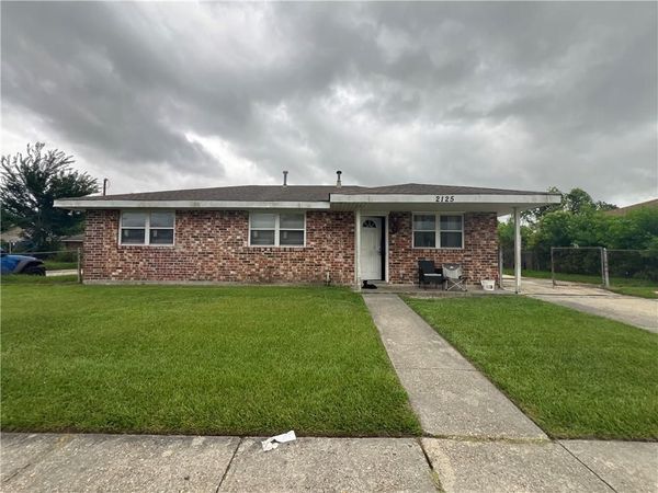 2125 GUERRA Drive , Violet, LA 70092