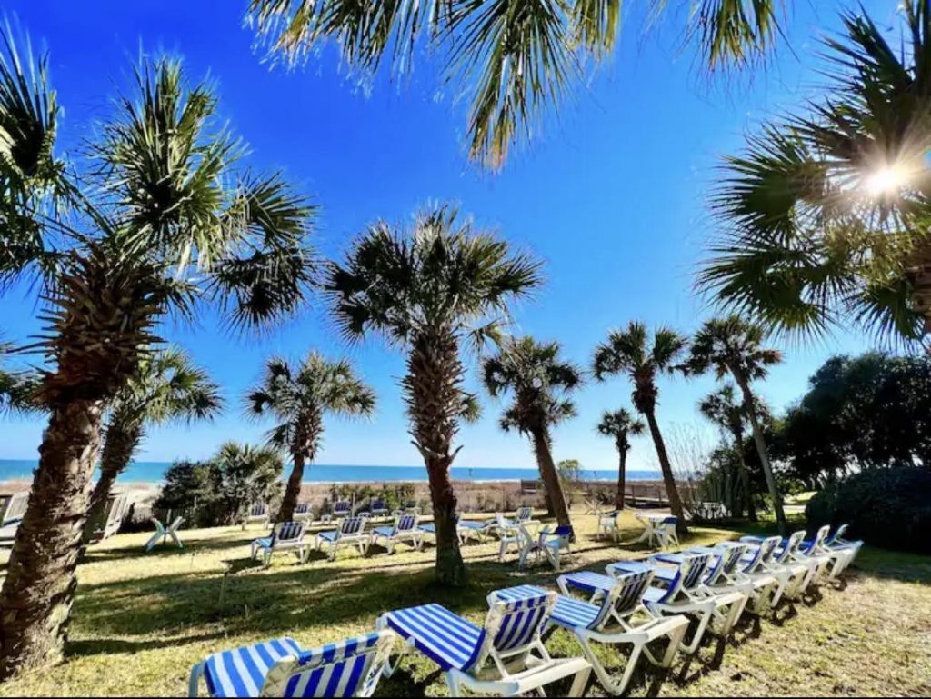 2300 N Ocean Blvd.  Photo 17