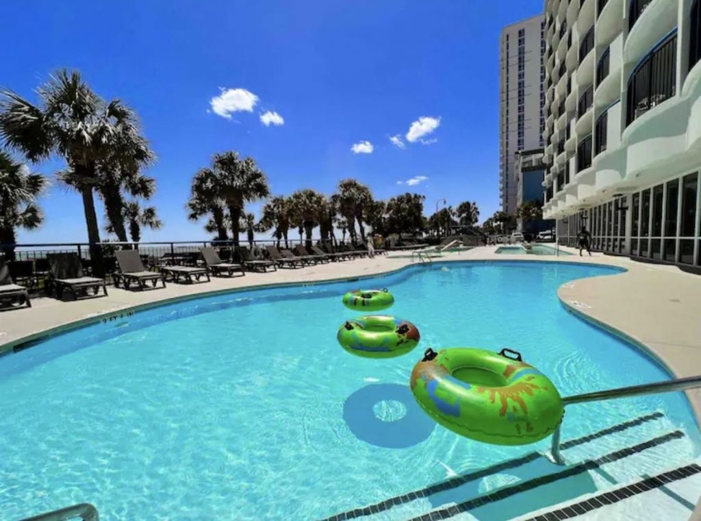 2300 N Ocean Blvd.  Photo 18
