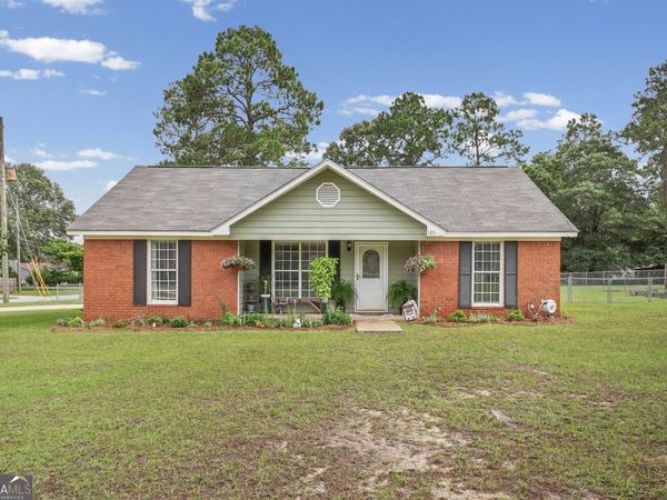 101 Tall Pines Drive, Leesburg, GA 31763