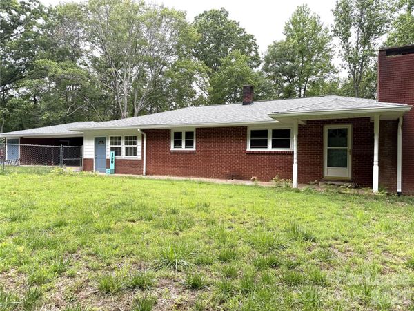 150 Cowan Lane , Tryon, NC 28782
