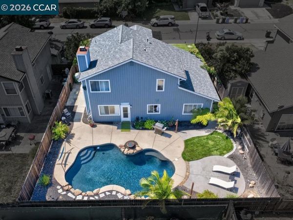 6021 Marsh Hawk Ct, Elk Grove, CA 95758