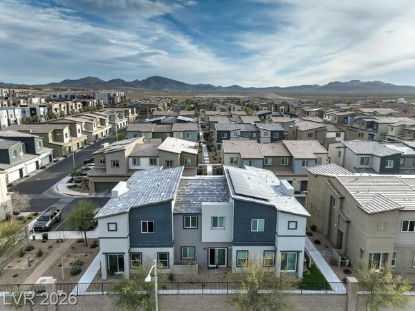 528 Thistleberry Avenue, Henderson, NV 89044