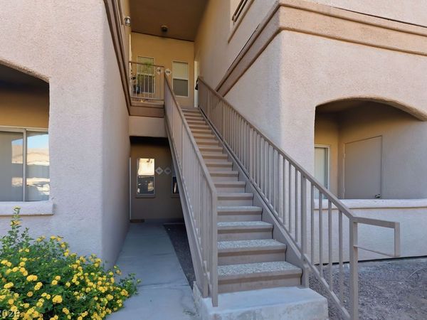 5751 Hacienda Avenue, Unit 288, Las Vegas, NV 89122