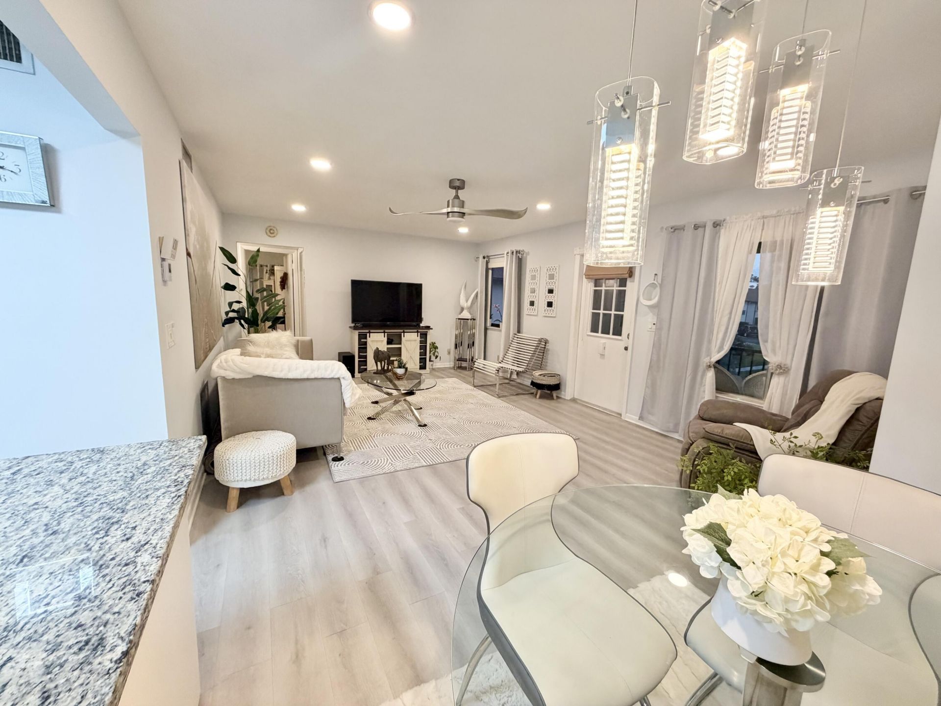 301 Knotty Pine Circle, Unit B-2, Greenacres, FL 33463 Photo