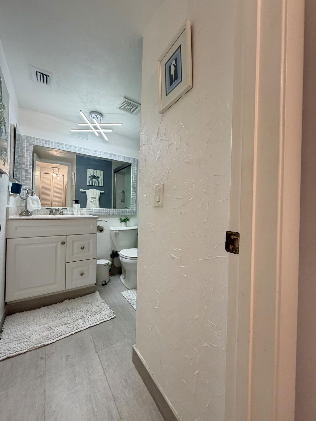 301 Knotty Pine Circle, Unit B-2, Greenacres, FL 33463 Photo