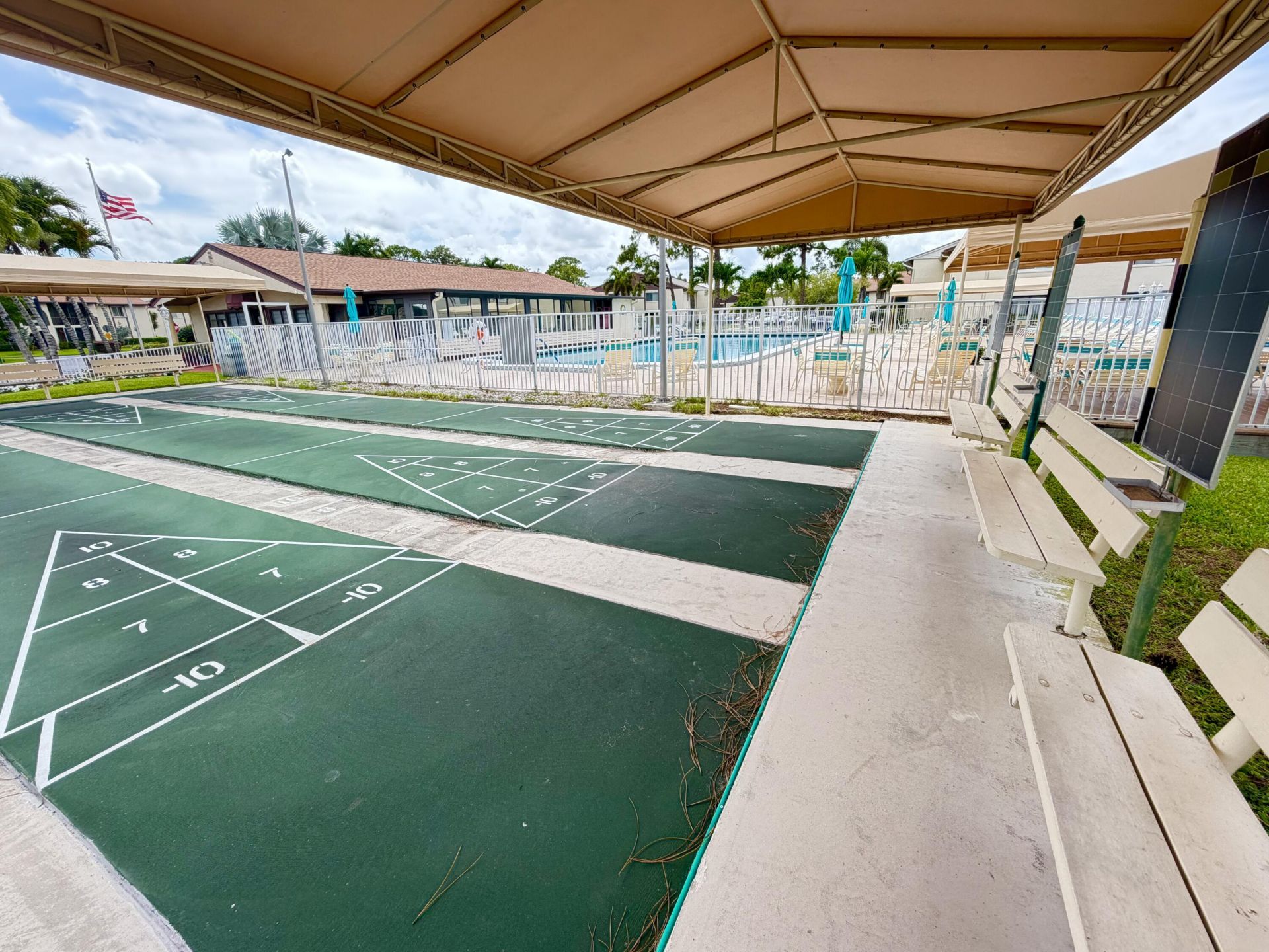 301 Knotty Pine Circle, Unit B-2, Greenacres, FL 33463 Photo