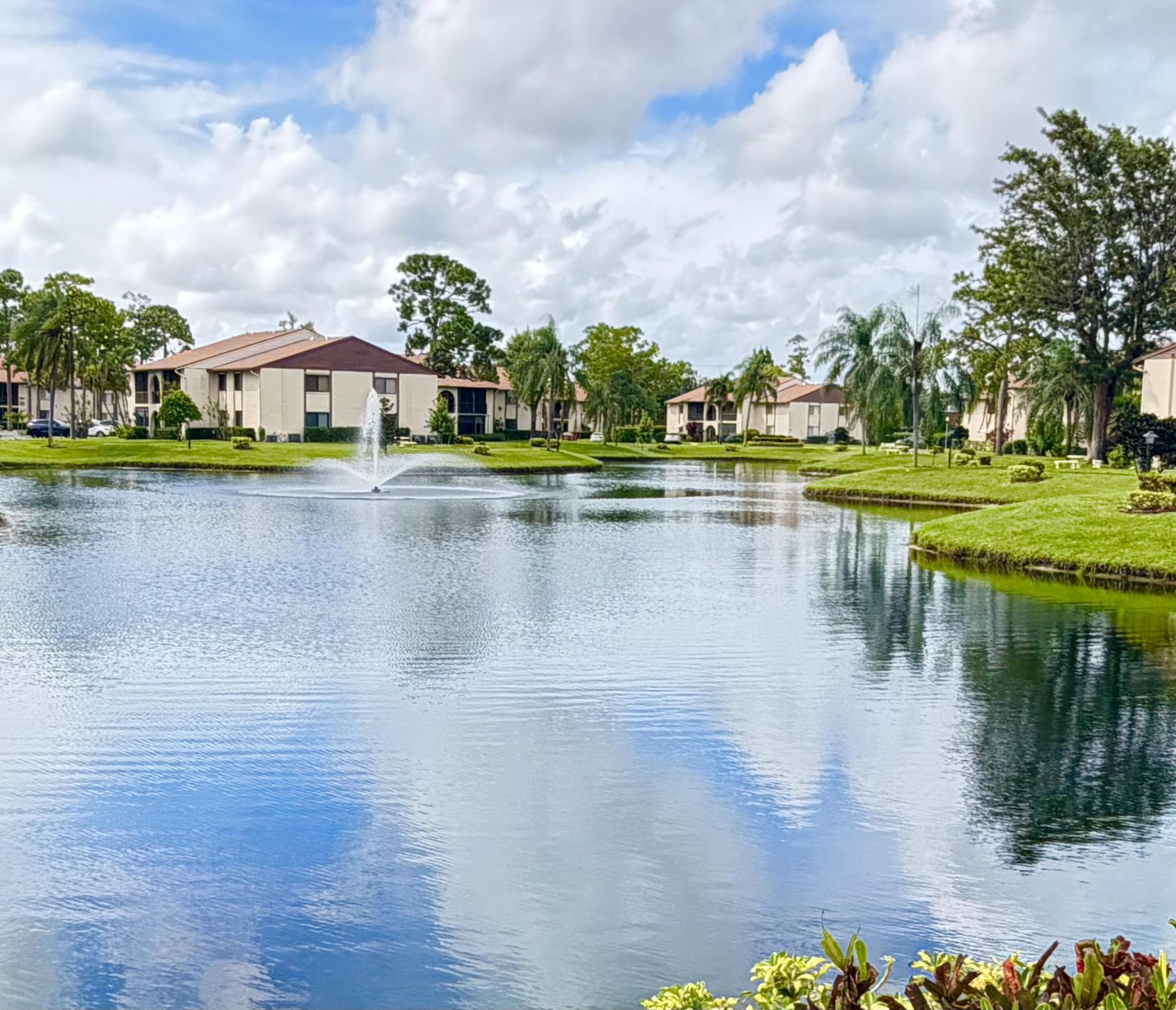 301 Knotty Pine Circle, Unit B-2, Greenacres, FL 33463 Photo