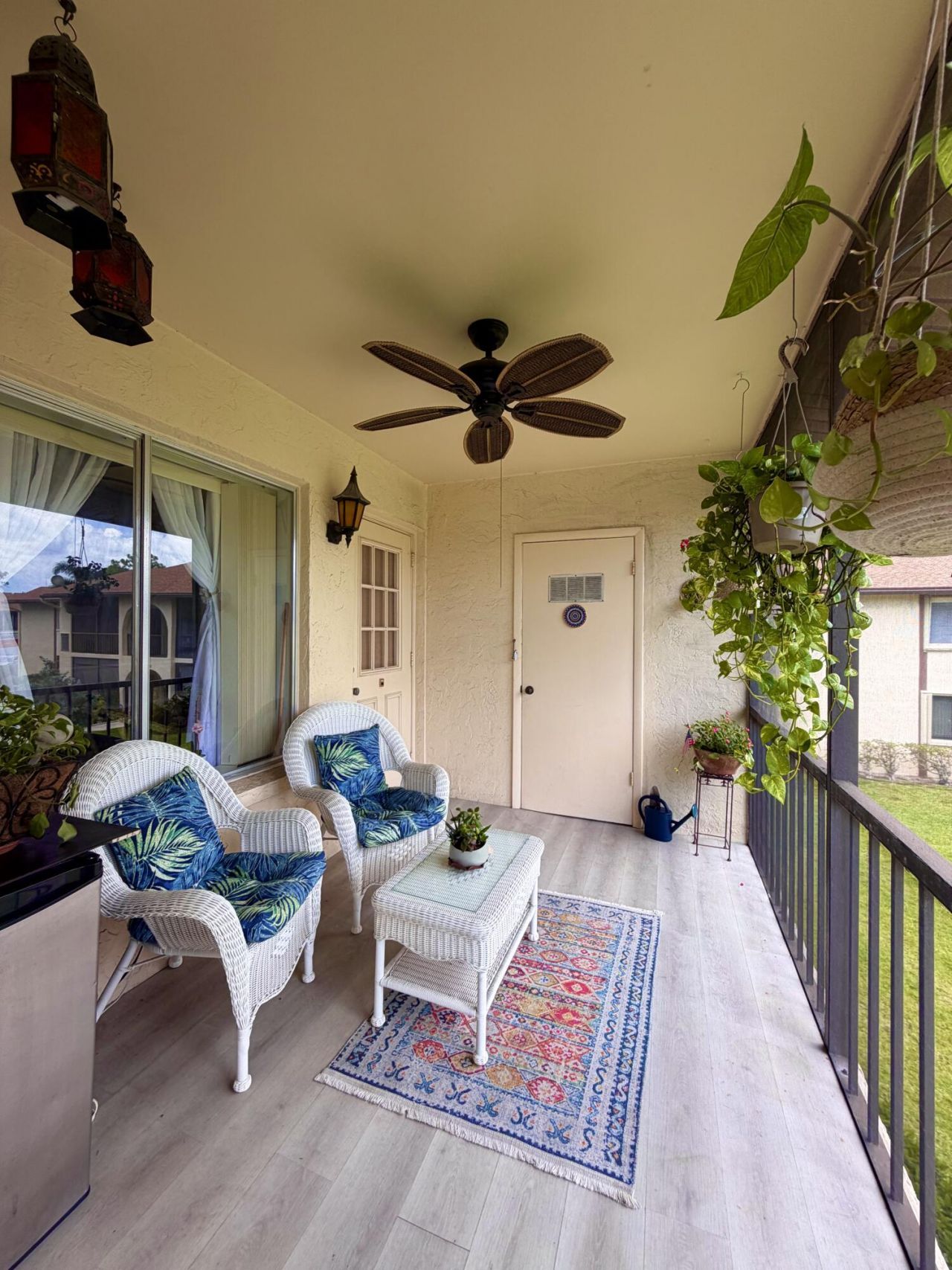 301 Knotty Pine Circle, Unit B-2, Greenacres, FL 33463 Photo