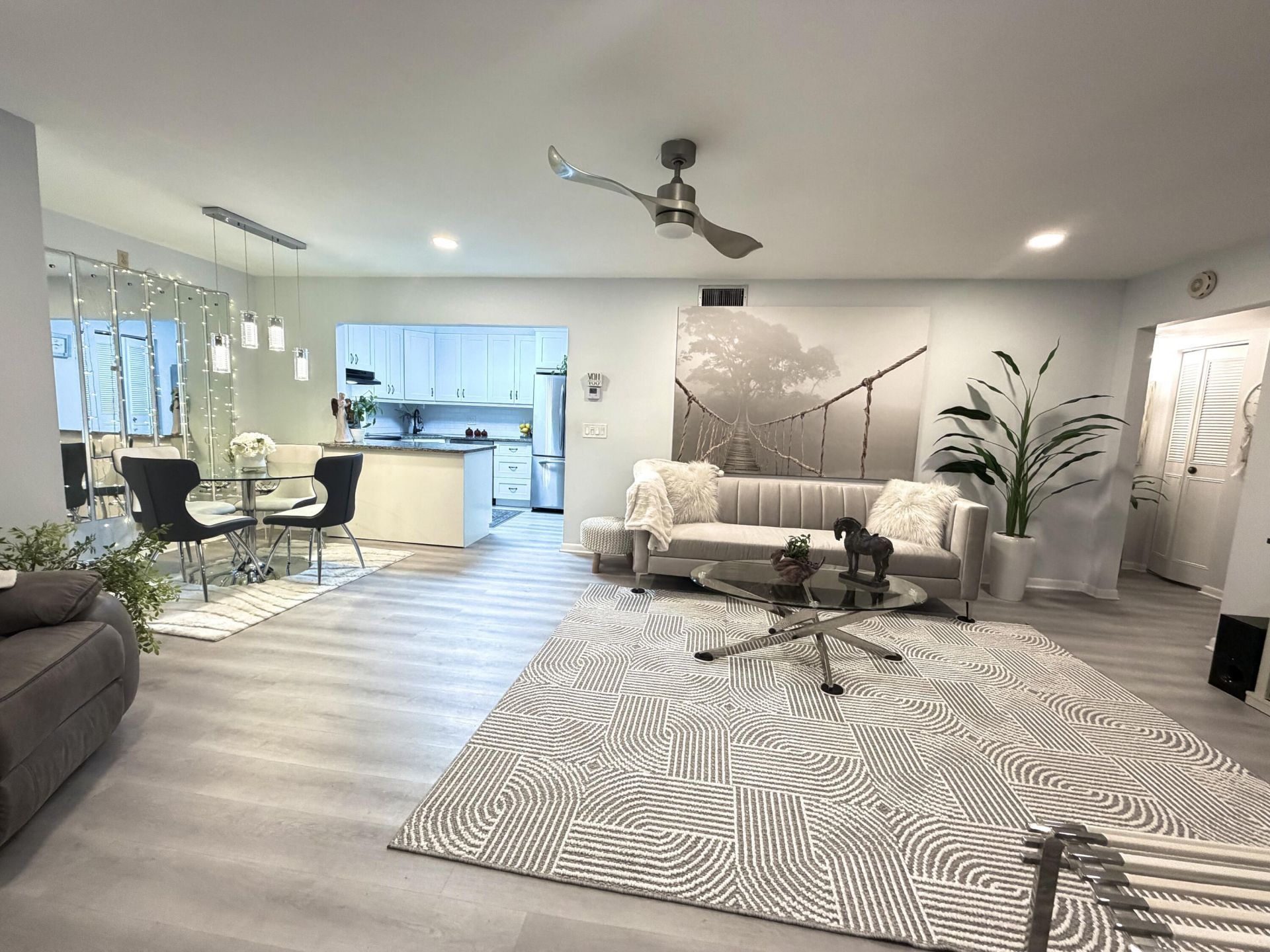 301 Knotty Pine Circle, Unit B-2, Greenacres, FL 33463 Photo