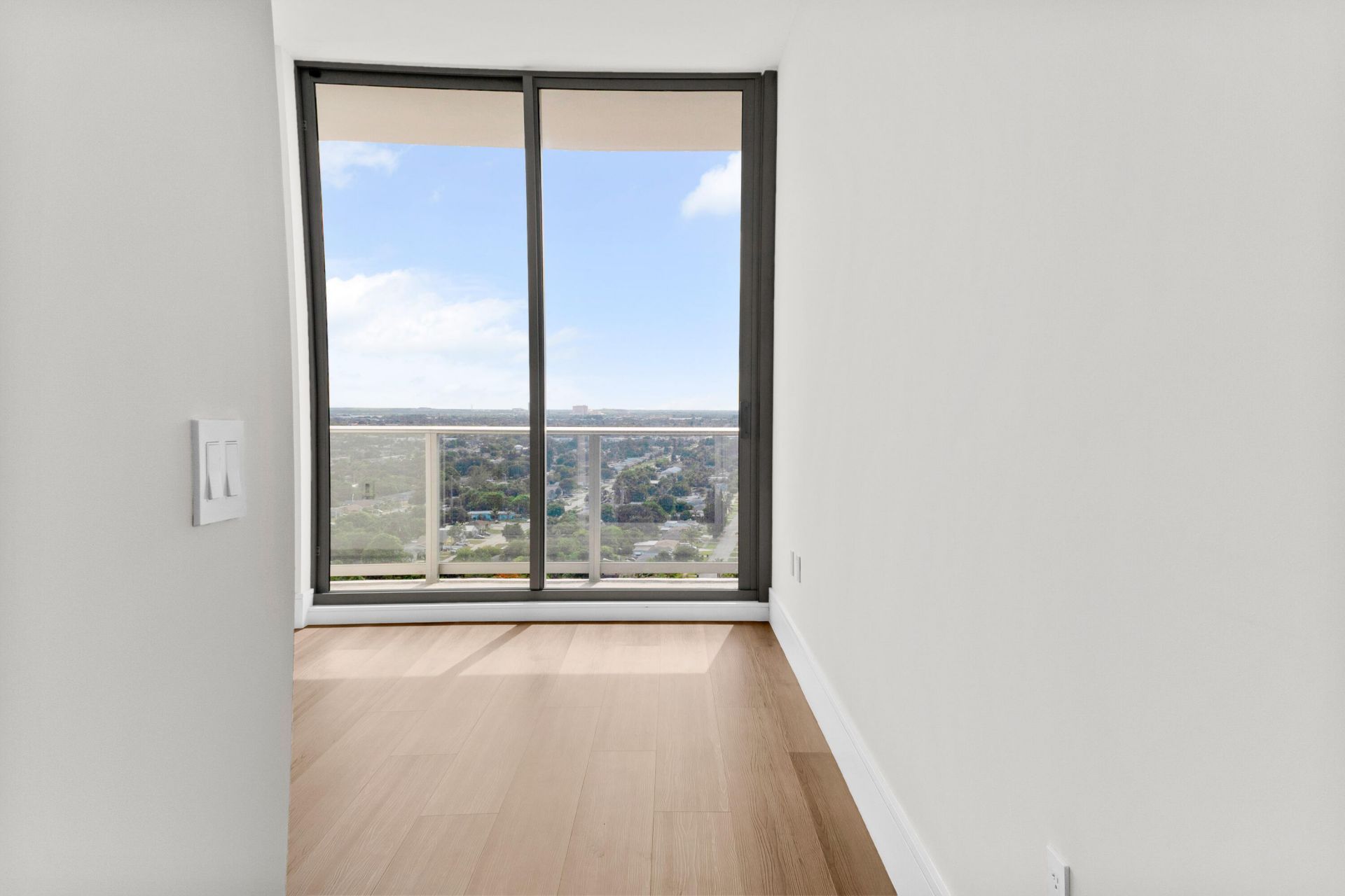220 Lake Shore Drive, Unit 1908, Lake Park, FL 33403 Photo