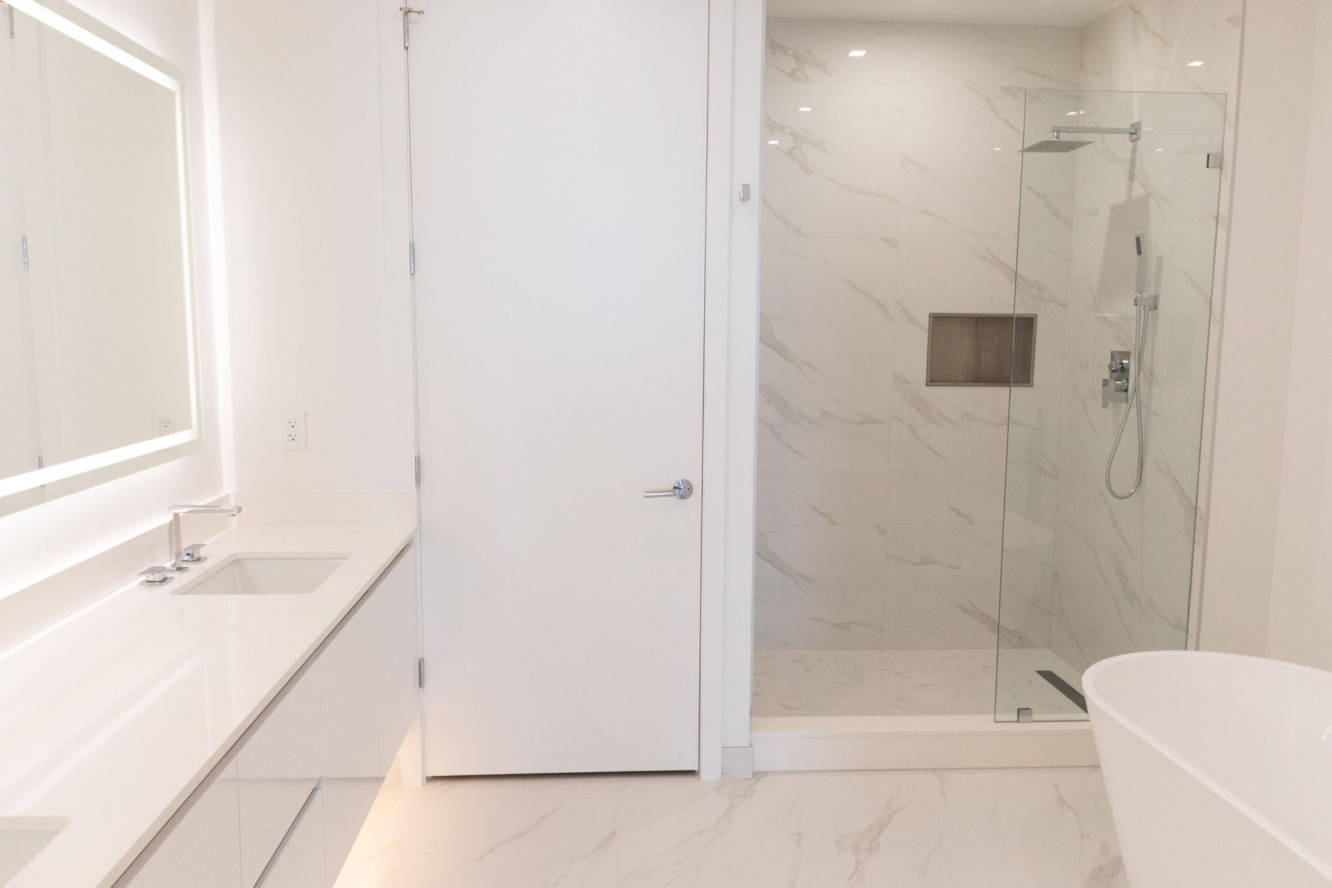 220 Lake Shore Drive, Unit 1908, Lake Park, FL 33403 Photo