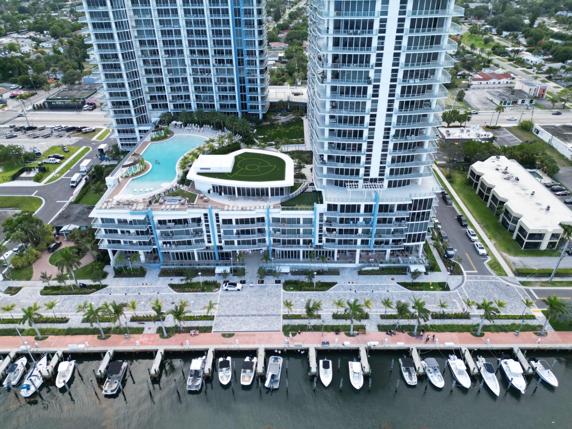220 Lake Shore Drive, Unit 1908, Lake Park, FL 33403 Photo