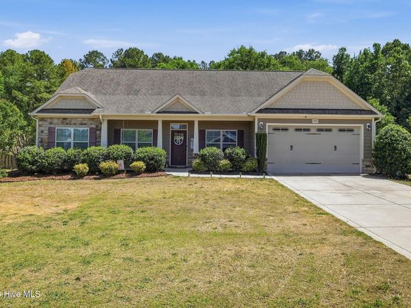 207 Brightleaf Drive, Whispering Pines, NC 28327