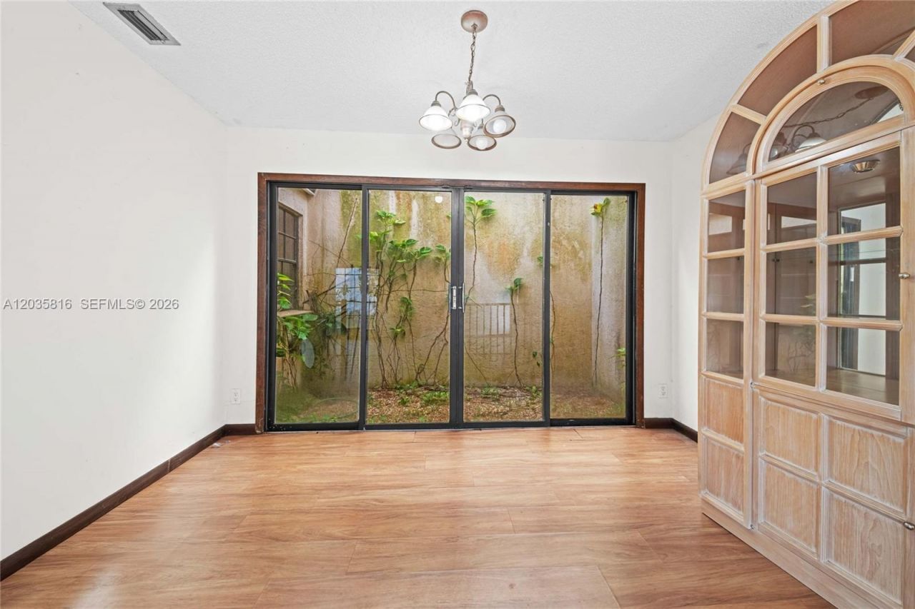 443 NE 38th Street , Boca Raton, FL 33431 Photo