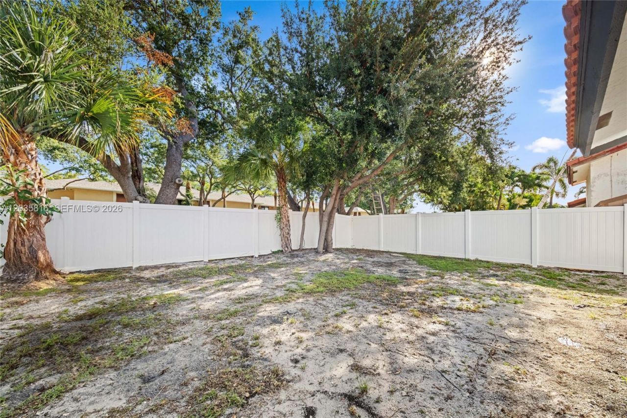 443 NE 38th Street , Boca Raton, FL 33431 Photo