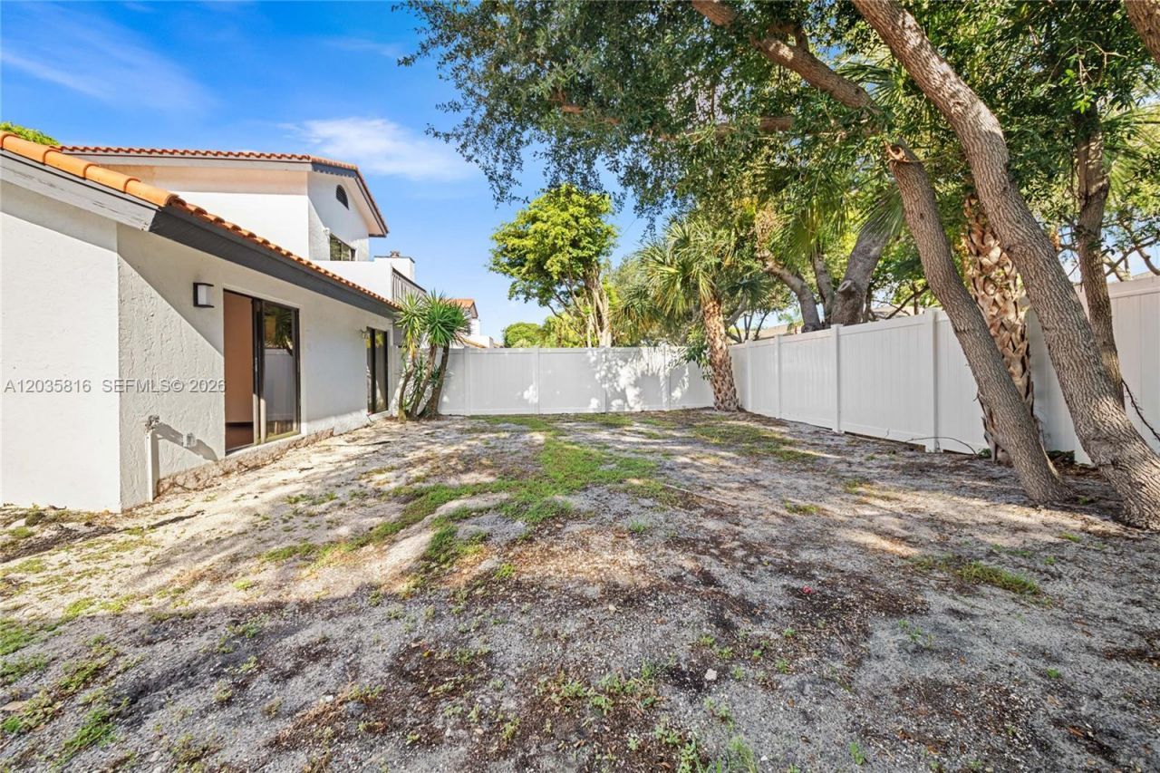 443 NE 38th Street , Boca Raton, FL 33431 Photo