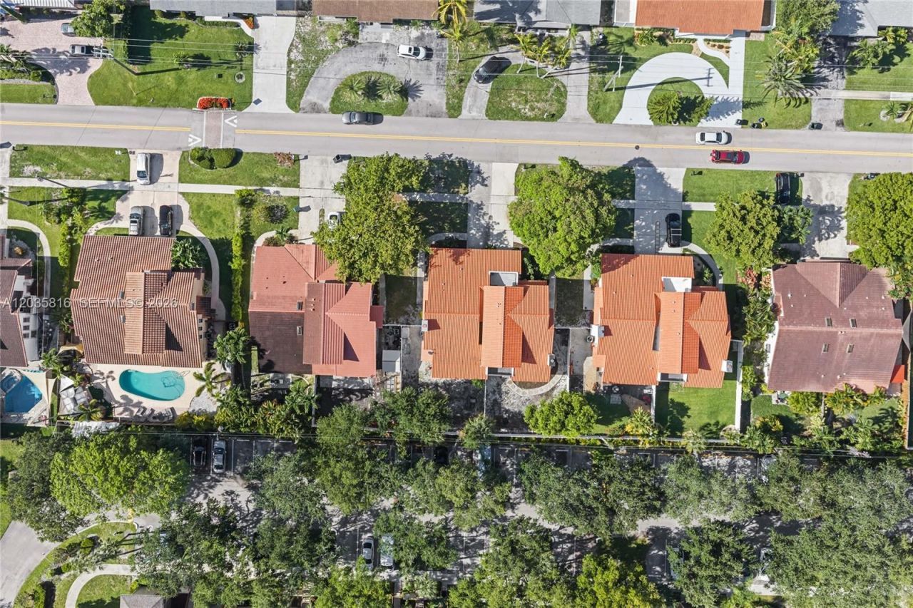 443 NE 38th Street , Boca Raton, FL 33431 Photo