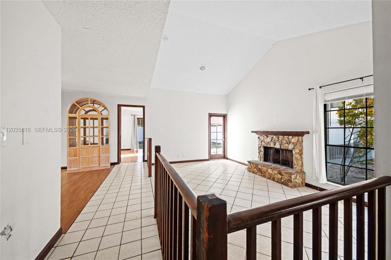443 NE 38th Street , Boca Raton, FL 33431 Photo