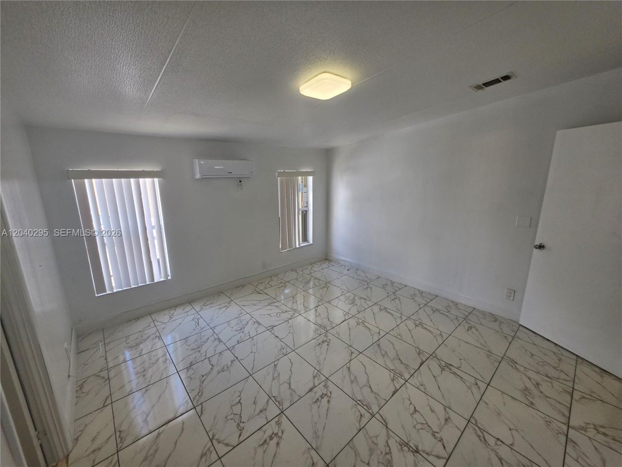1529 SW 131 Avenue , Miami, FL 33184 Photo