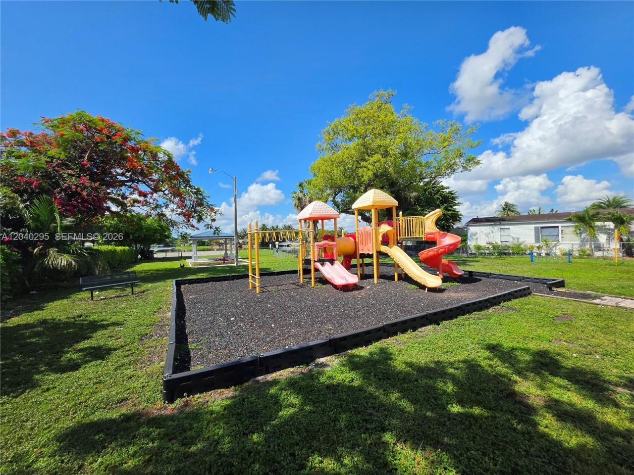1529 SW 131 Avenue , Miami, FL 33184 Photo