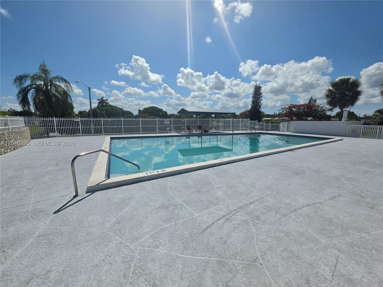 1529 SW 131 Avenue , Miami, FL 33184 Photo