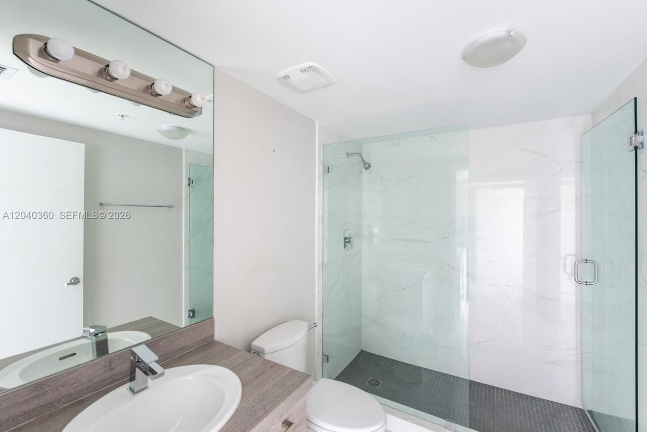 400 Sunny Isles Blvd , Unit 104, Sunny Isles Beach, FL 33160 Photo