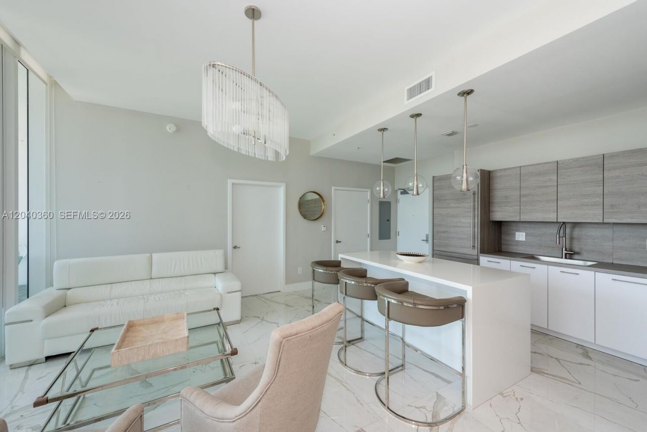 400 Sunny Isles Blvd , Unit 104, Sunny Isles Beach, FL 33160 Photo