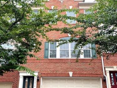47574 ROYAL BURNHAM TERRACE, STERLING, VA 20165