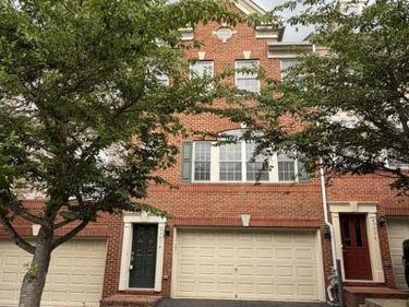 47574 ROYAL BURNHAM TERRACE, STERLING, VA 20165