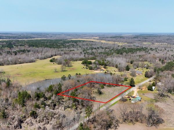 1200 Chulahoma Road, Holly Springs, MS 38635