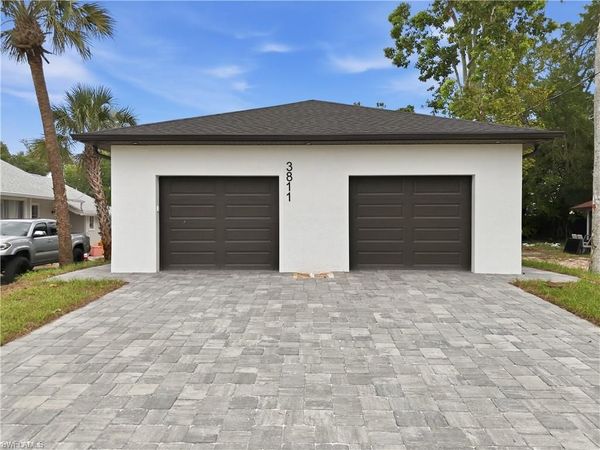 3811 Pearl ST, FORT MYERS, FL 33916