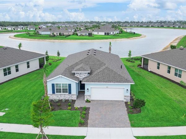 17911 SHADE TREE LOOP , PUNTA GORDA, FL 33982
