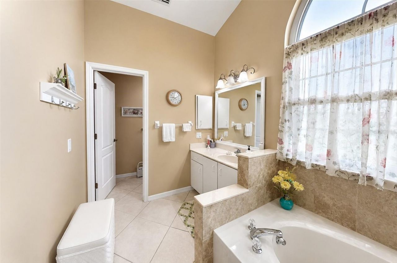 1703 Moon Drive, Venice, FL 34292 Photo