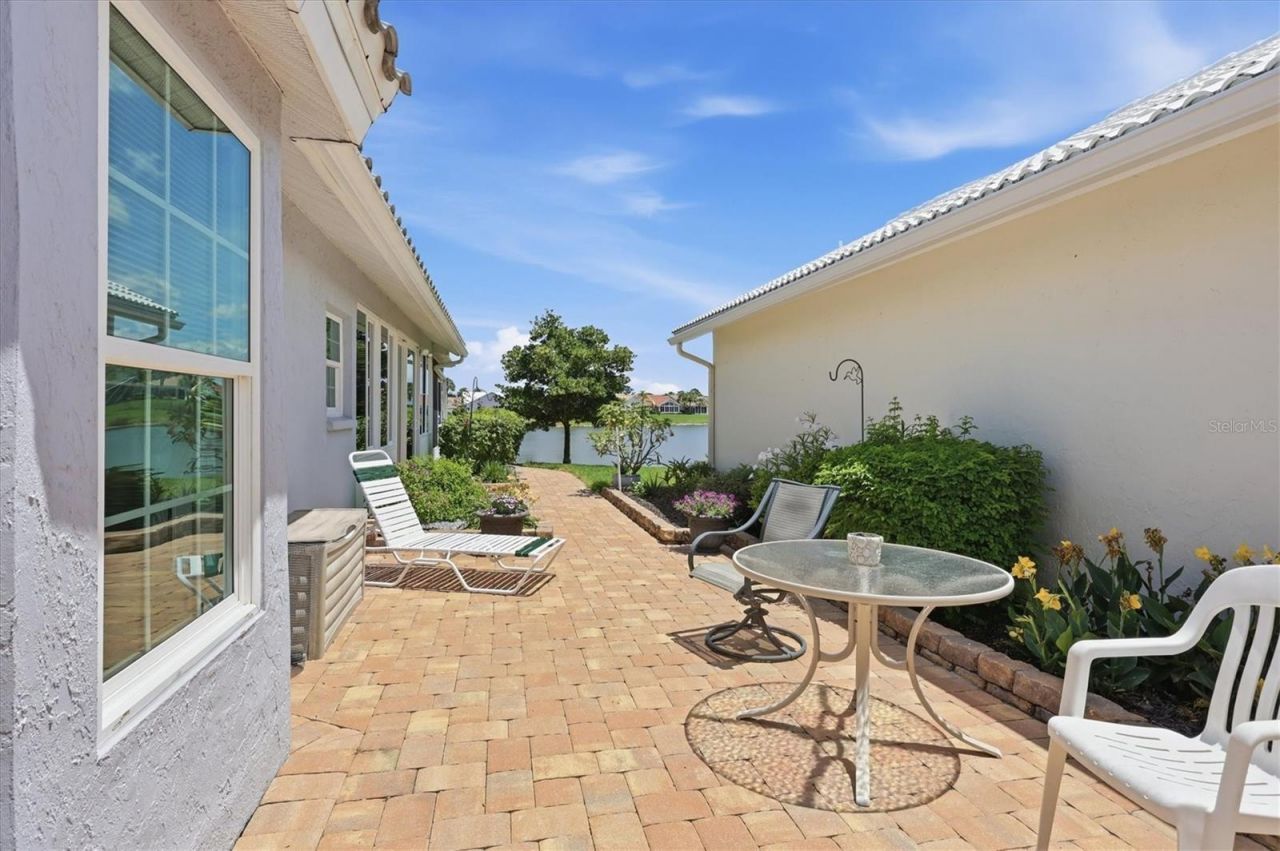 1703 Moon Drive, Venice, FL 34292 Photo