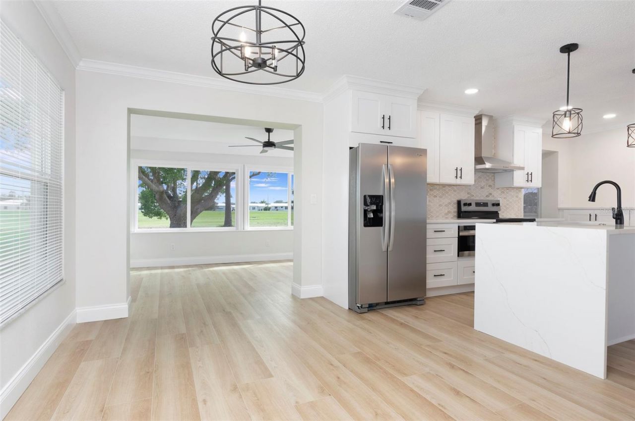 4034 Mainlands Boulevard N, Pinellas Park, FL 33782 Photo