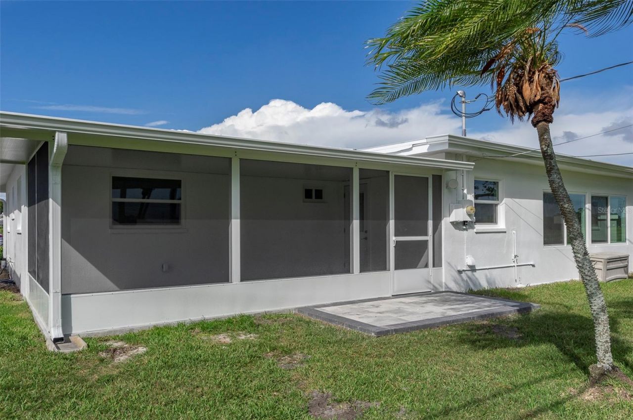 4034 Mainlands Boulevard N, Pinellas Park, FL 33782 Photo
