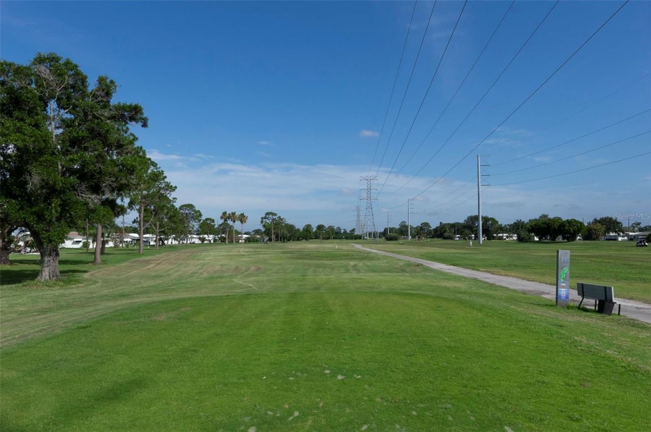 4034 Mainlands Boulevard N, Pinellas Park, FL 33782 Photo