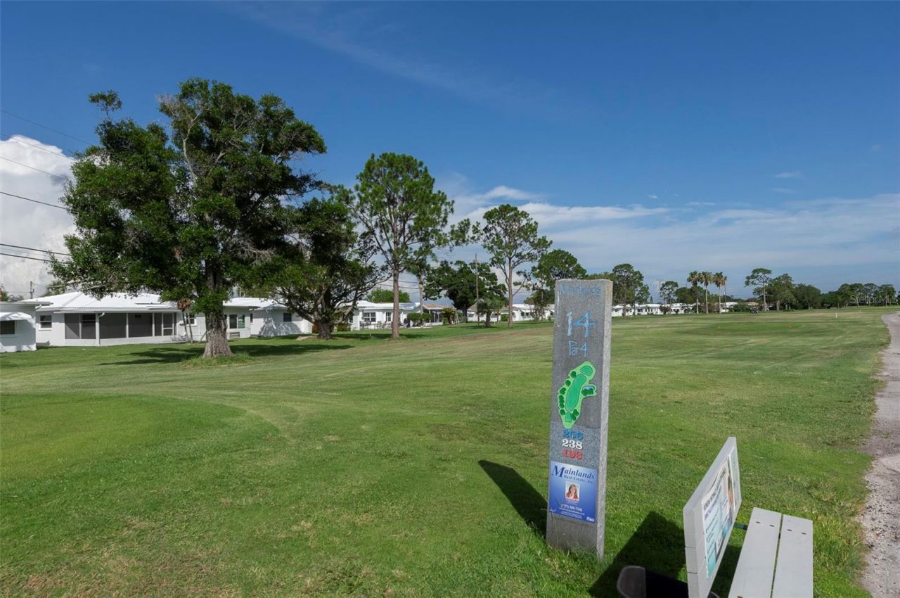 4034 Mainlands Boulevard N, Pinellas Park, FL 33782 Photo