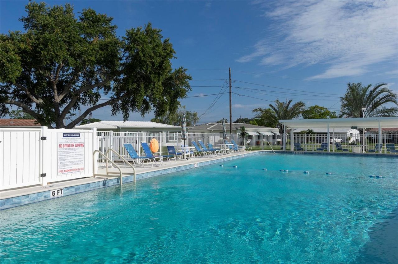 4034 Mainlands Boulevard N, Pinellas Park, FL 33782 Photo