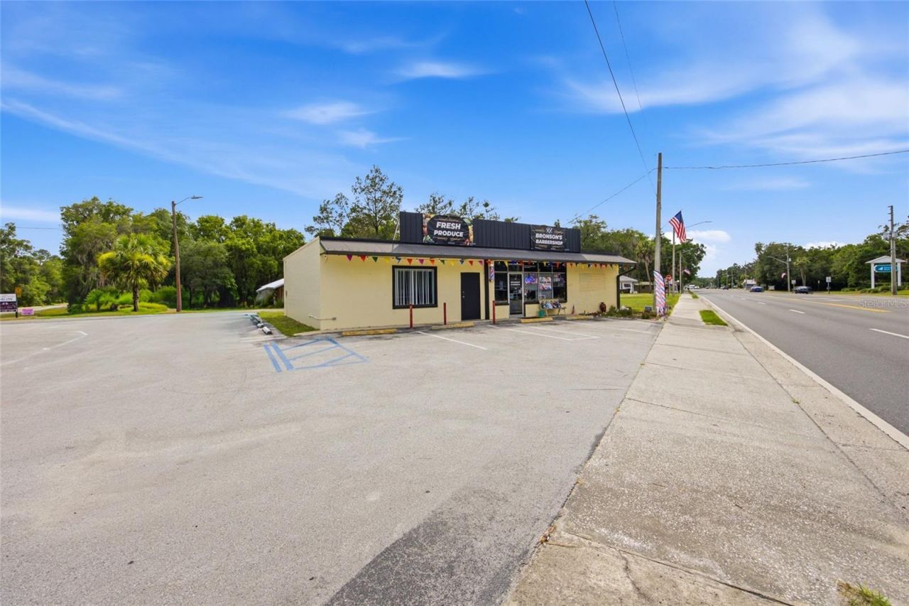 380 E Hathaway Avenue, Bronson, FL 32621 Photo