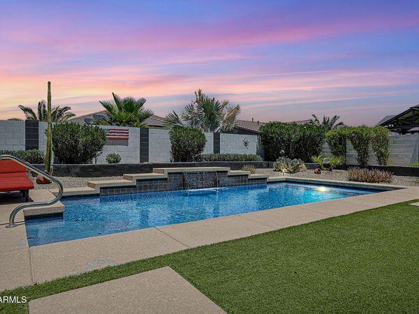 18140 W BUCKHORN Drive, Goodyear, AZ 85338