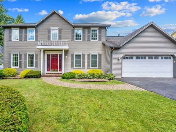 106 Zodiac Circle , Liverpool, NY 13090