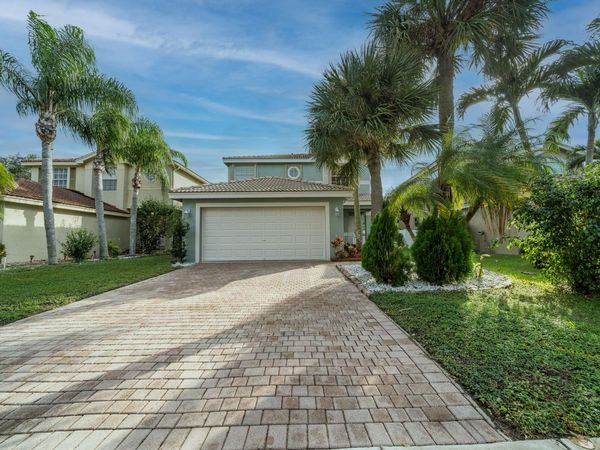 5144 Aurora Lake Circle, Greenacres, FL 33463