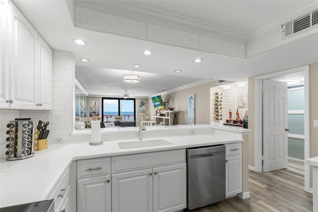 4800 Highway A1a, Unit 211, Vero Beach, FL 32963 Photo