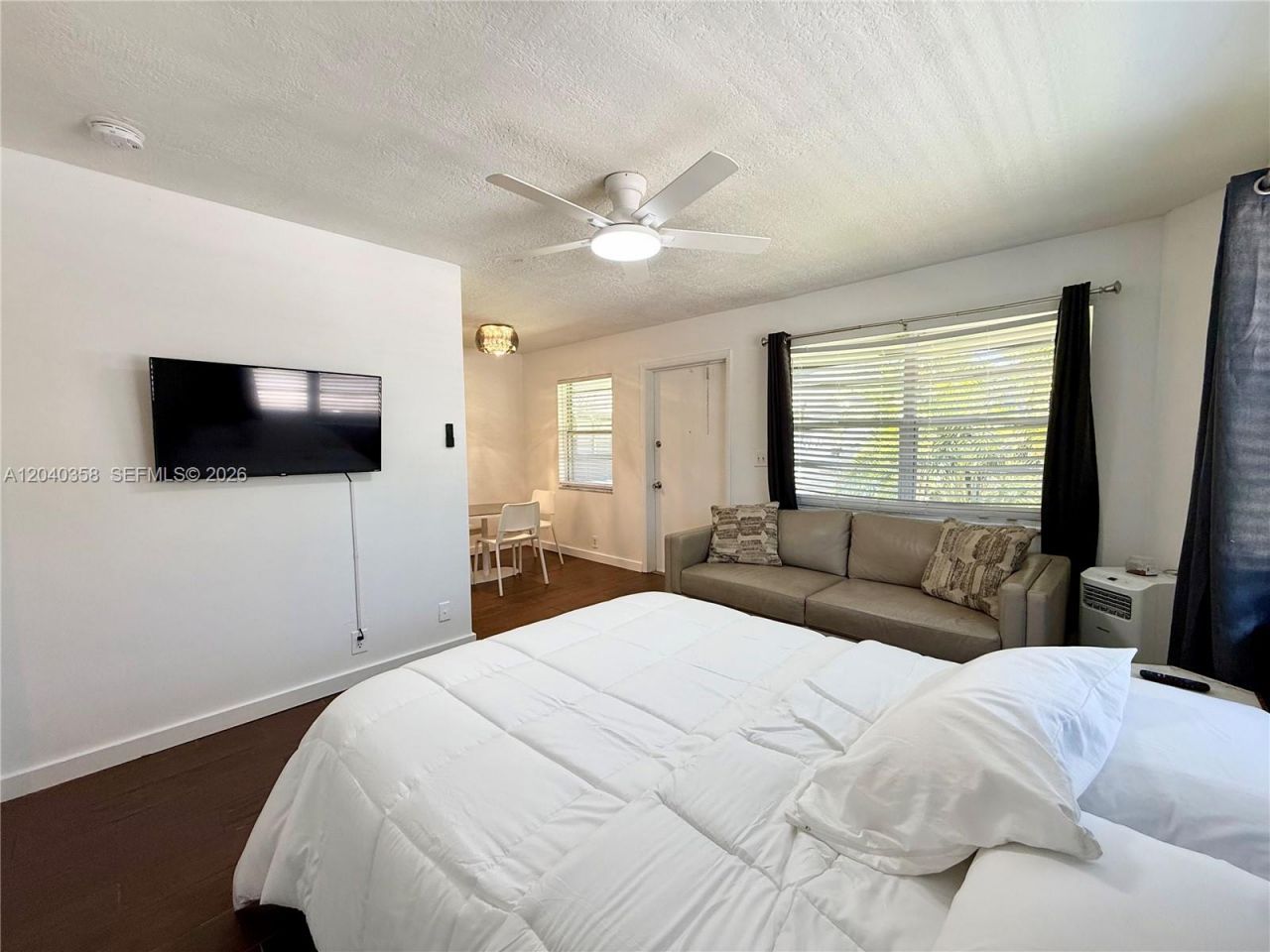 1415 SW 1st St, Unit 1, Fort Lauderdale, FL 33315 Photo