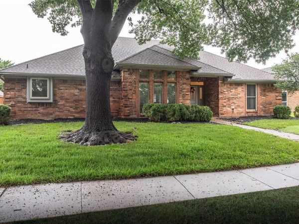 2805 Corby Drive, Plano, TX 75025